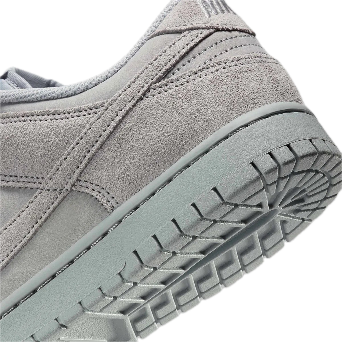 Nike Dunk Low SE Wolf Grey 8
