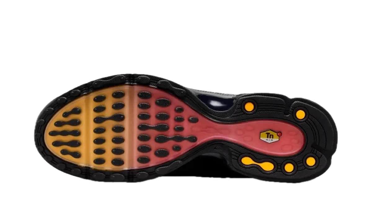 Nike Air Max Plus 7 Black Dark Copper 8