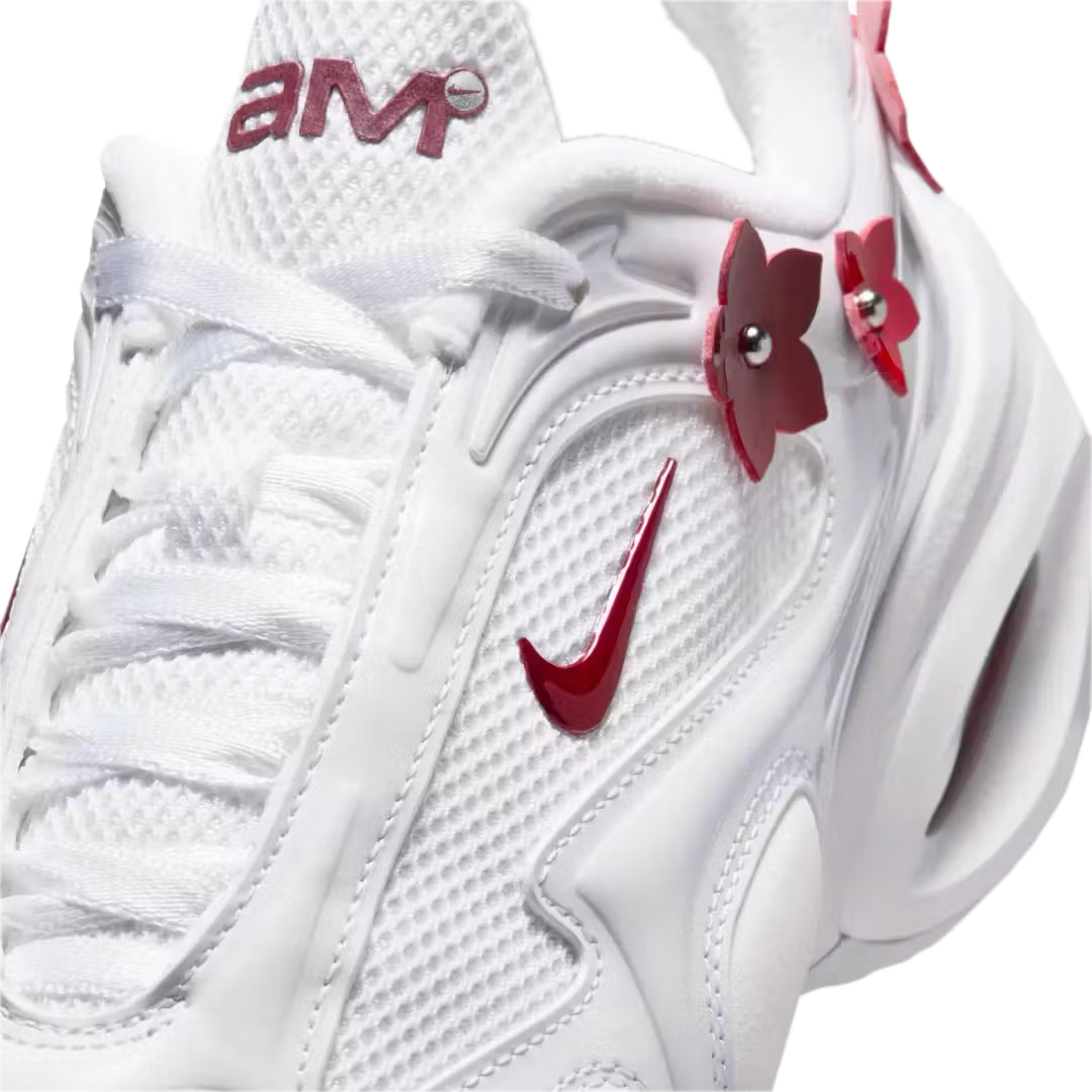 Nike Air Max Muse Floral Pack (Women’s) to damska odsłona nowoczesnej sylwetki Nike, która łączy futurystyczny design z delikatnymi detalami inspirowanymi naturą. 2