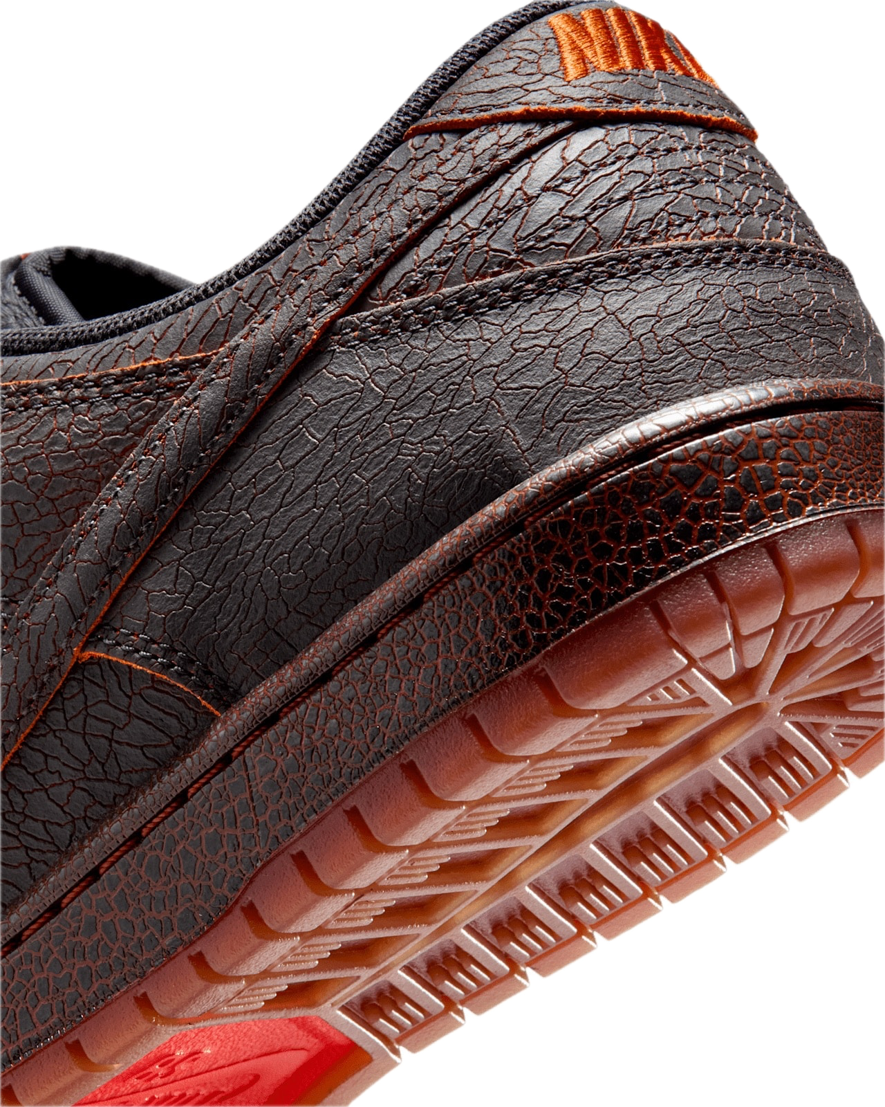 Nike Dunk SB Low Krampus 3