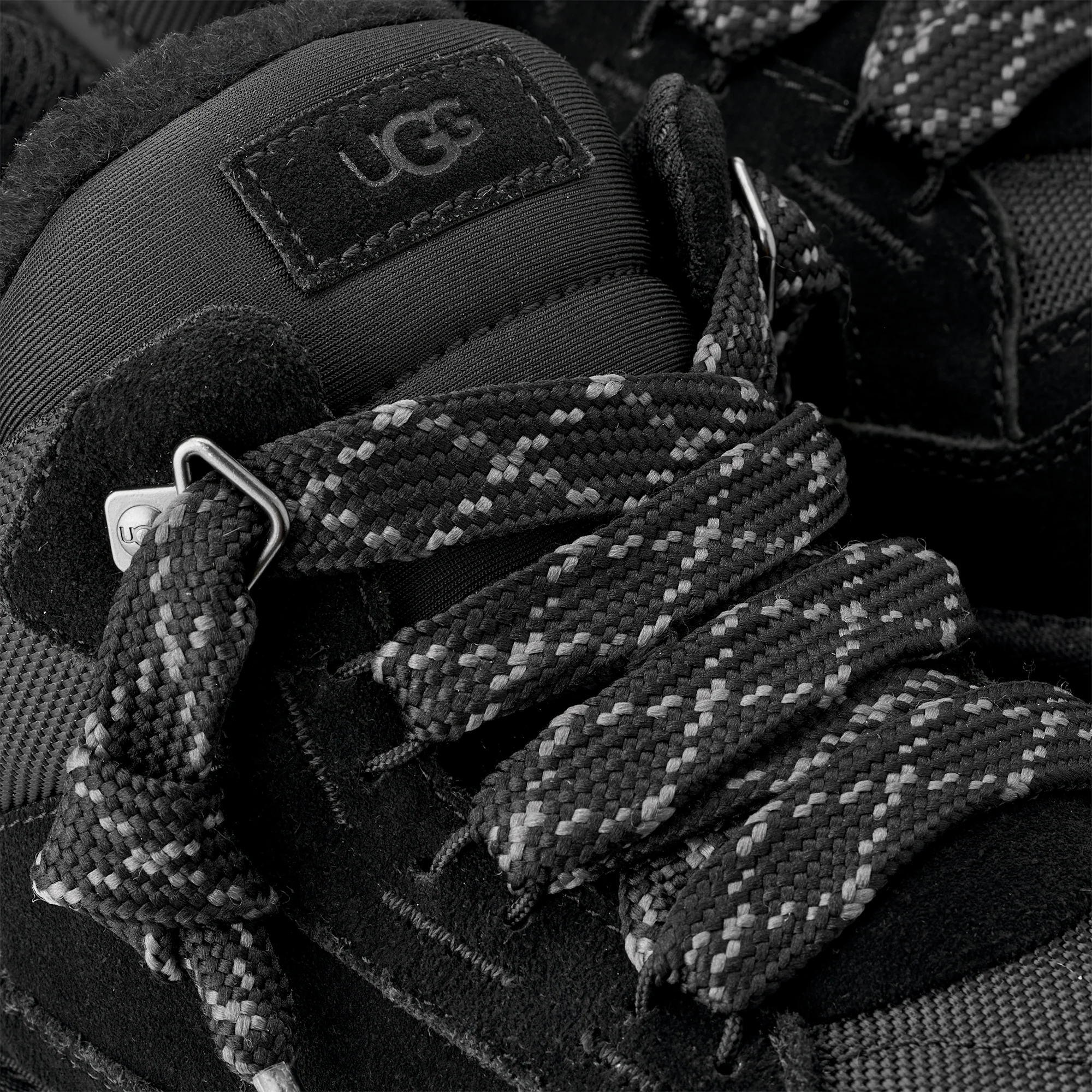 UGG Lowmel Black 3